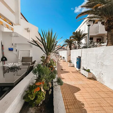 Apartment Exclusive Francy's In Garden City, Sant'eugenio *