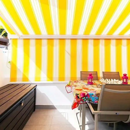 Apartment Exclusive Francy's In Garden City, Sant'eugenio