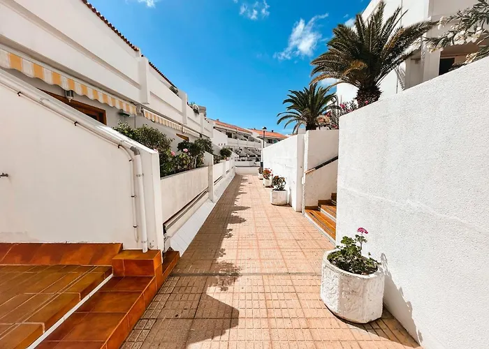 Exclusive Francy's In Garden City, Sant'eugenio Apartament