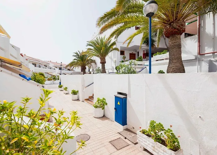 Exclusive Francy's In Garden City, Sant'eugenio